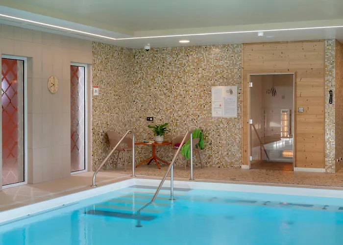 Aparthotel Domitys La Capeline 4*